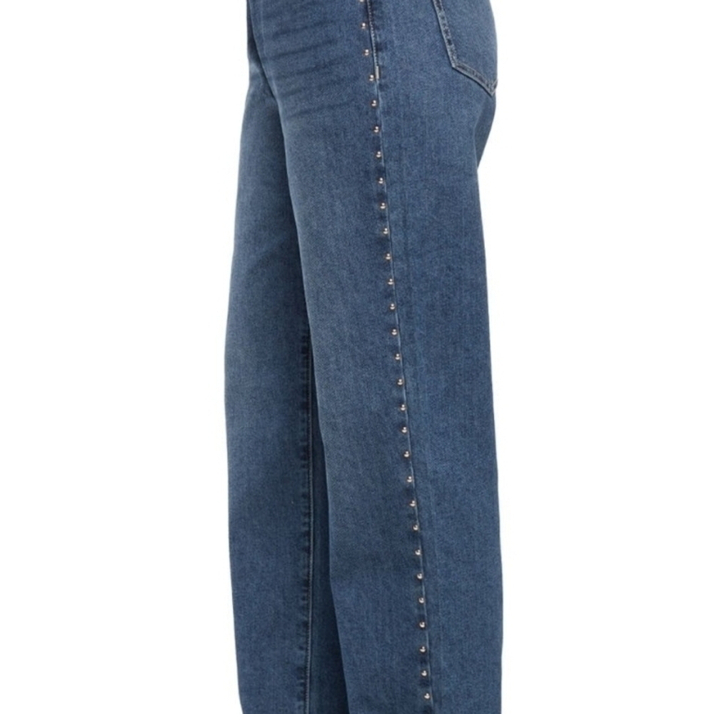 Express Women's Straight Leg Blue Jeans